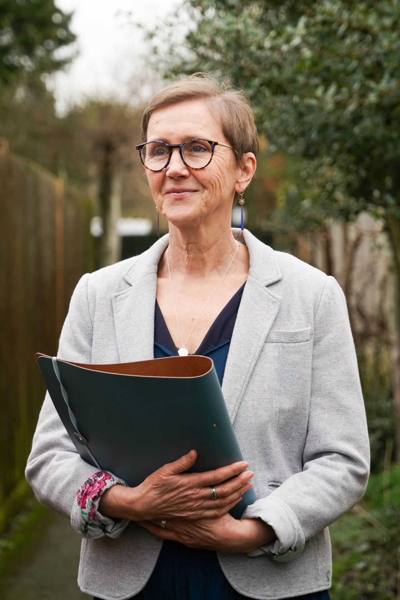 Julie Plant-12